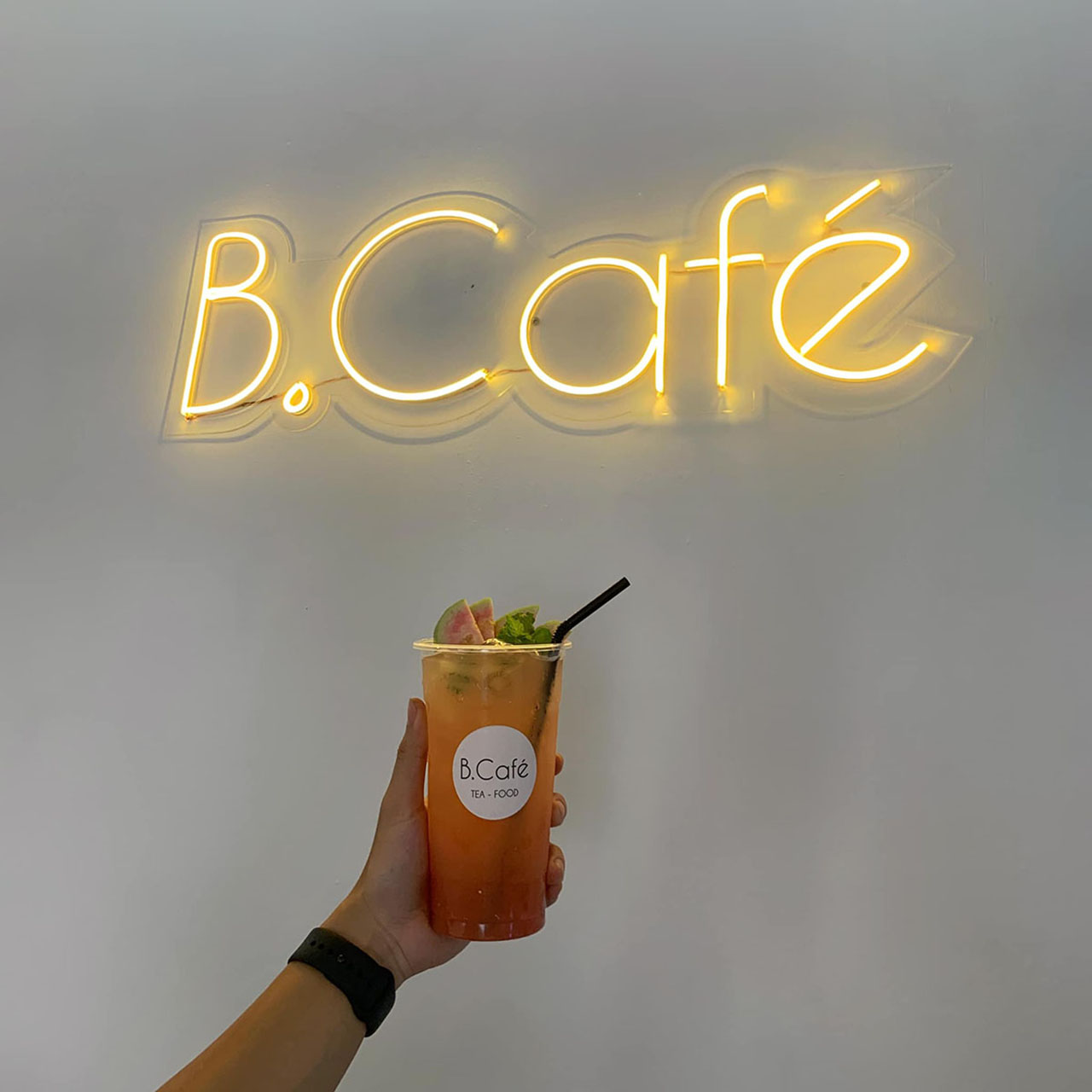 bảng quảng cáo đẹp